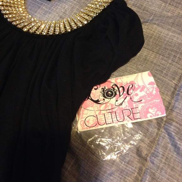 NWT Jewel Detail Love Culture Halter Top - Picture 6 of 7